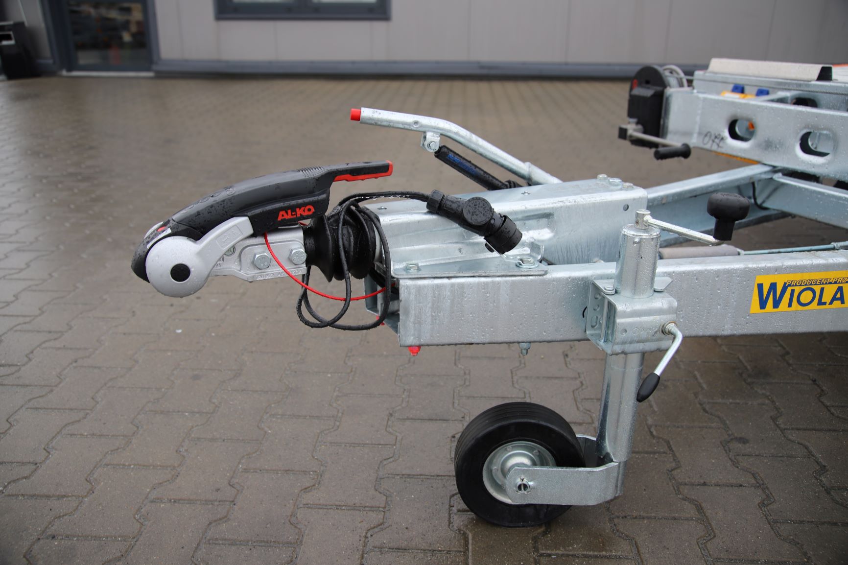 Wiola Uchylna L35G65P - heavy duty three-axle trailer, 650x208 cm, GVW 3500 kg - image 3