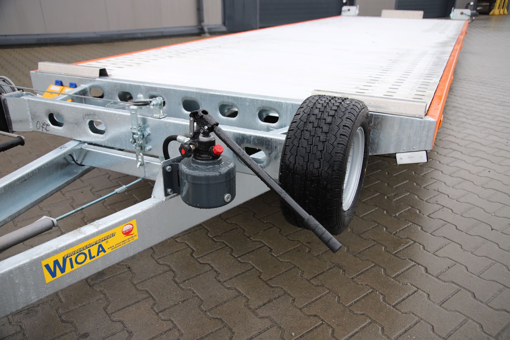 Wiola Uchylna L35G65P - heavy duty three-axle trailer, 650x208 cm, GVW 3500 kg - image 4