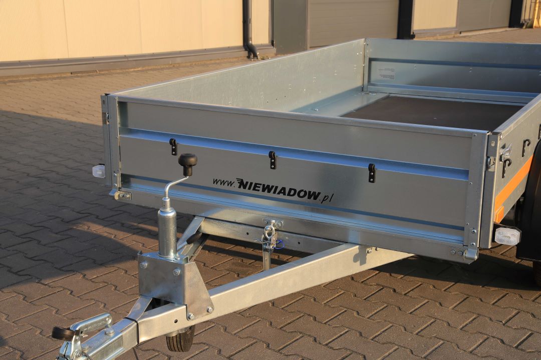 Niewiadów N-426T - leichter zweiachsiger Anhänger, 260x138 cm, zGG 750 kg - Bild 4