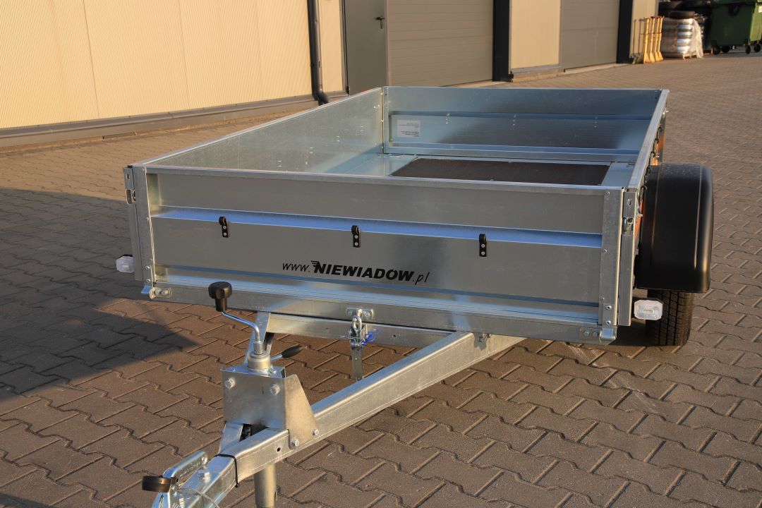 Niewiadów N-423U - light single-axle trailer, 224x138 cm, GVW 750 kg - image 3