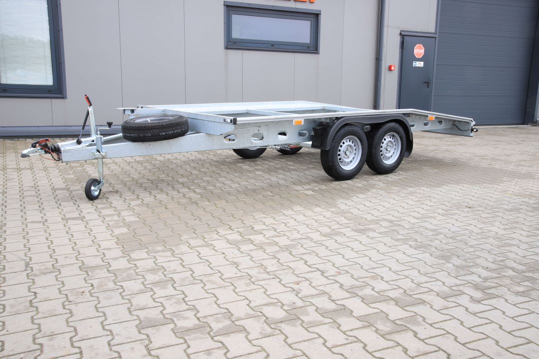 Gala Taurus T2740S - zweiachsiger Autotransporter, 400x195 cm, zGG 2700 kg