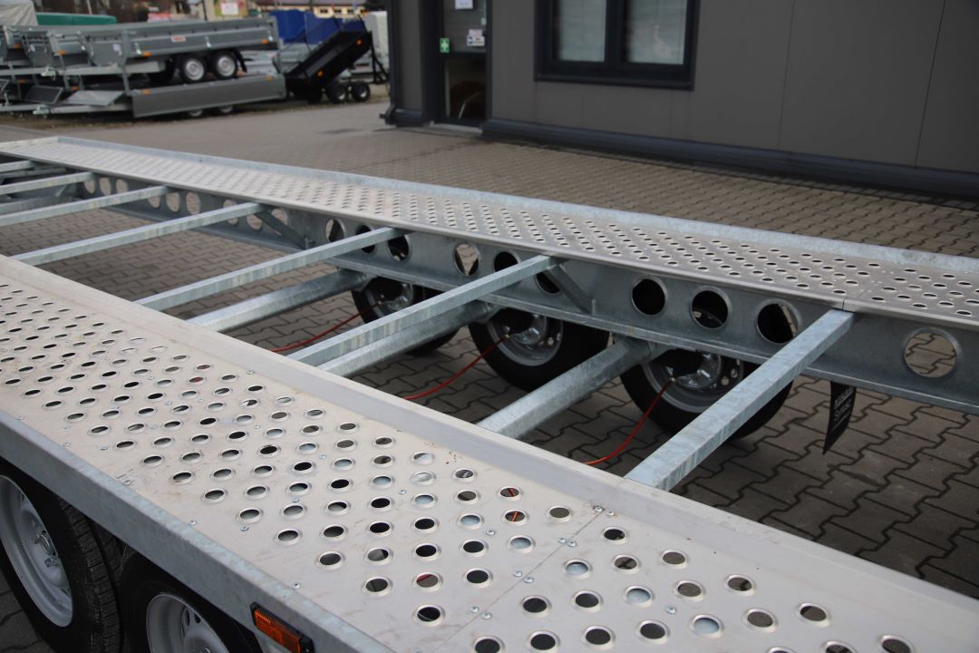 Gala Taurus T8535S - three-axle car transporter, 850x205 cm, GVW 3500 kg - image 6