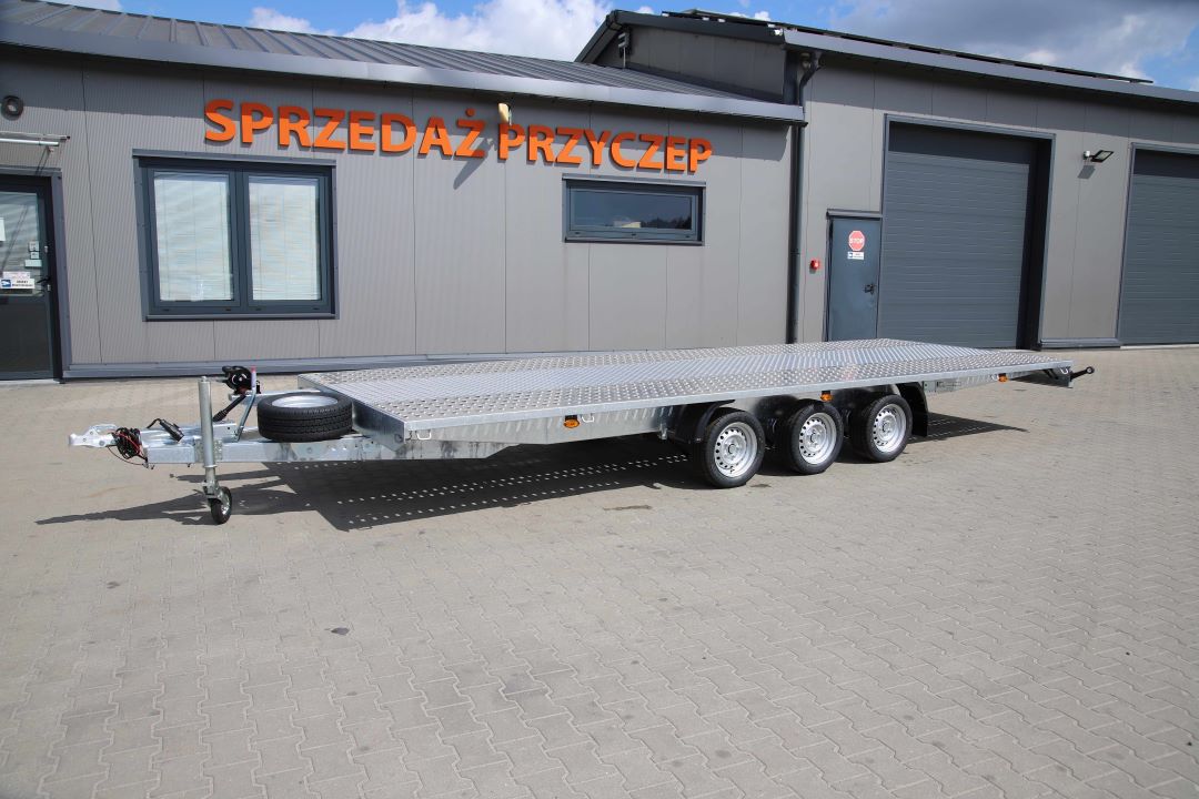 Niewiadów Mars NM 6 - dreiachsiger Autotransporter, 600x210 cm, zGG 3500 kg
