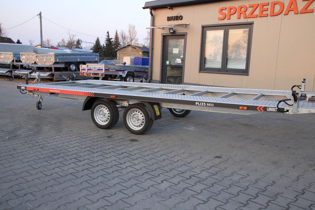 Lorries PLI35-5021 ze zintegrowanymi podjazdami uchylna full LED - twin-axle car transporter, 500x210 cm, GVW 3500 kg - image 2