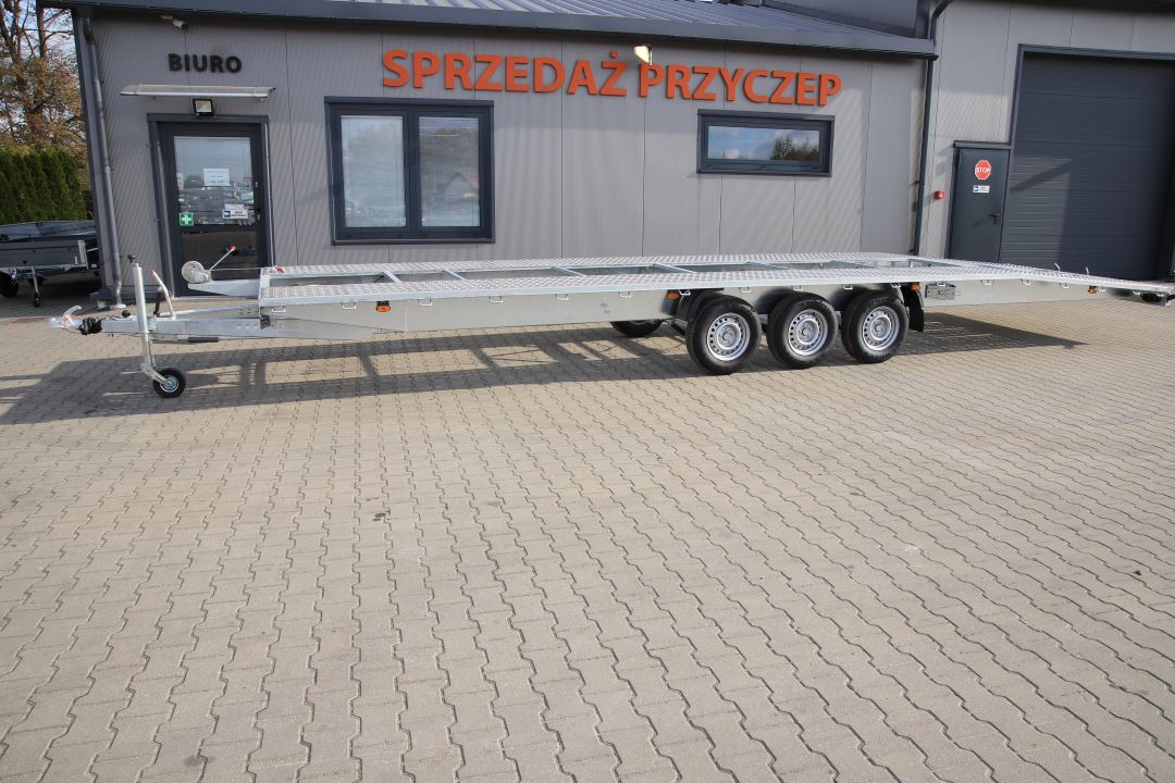 Niewiadów Indianapilis 8.5 14C - dreiachsiger Autotransporter, 850x210 cm, zGG 3500 kg