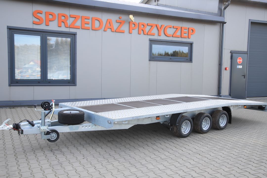 Niewiadów Jupiter NM 5.5 10C sklejka - dreiachsiger Autotransporter, 550x210 cm, zGG 3500 kg