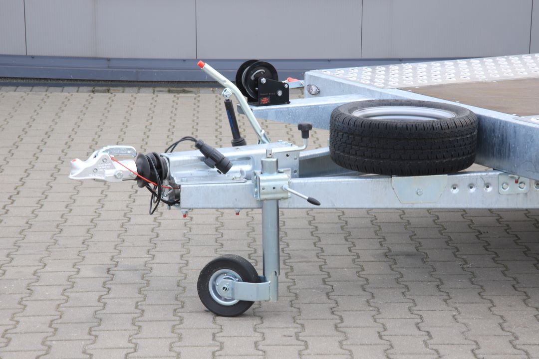 Niewiadów Jupiter NM 5.5 13C sklejka - dreiachsiger Autotransporter, 550x210 cm, zGG 3500 kg - Bild 2