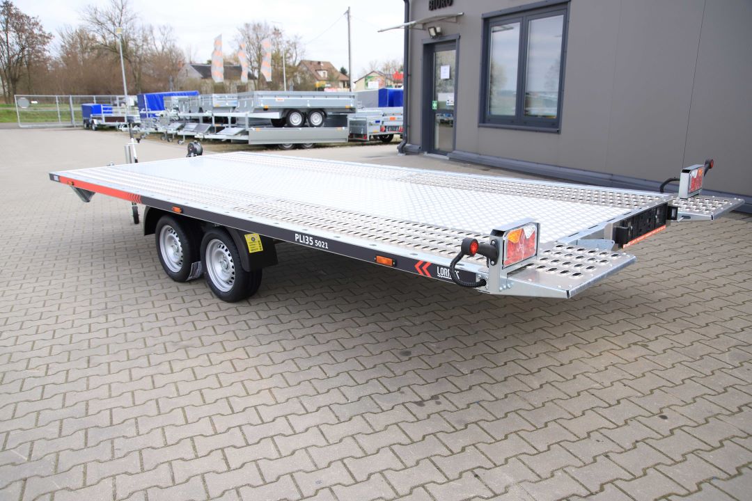 Lorries PLI35-5021 ze zintegrowanymi podjazdami uchylna alu ryfel – laweta dwuosiowa, 500x210 cm, DMC 3500 kg - zdjęcie 9