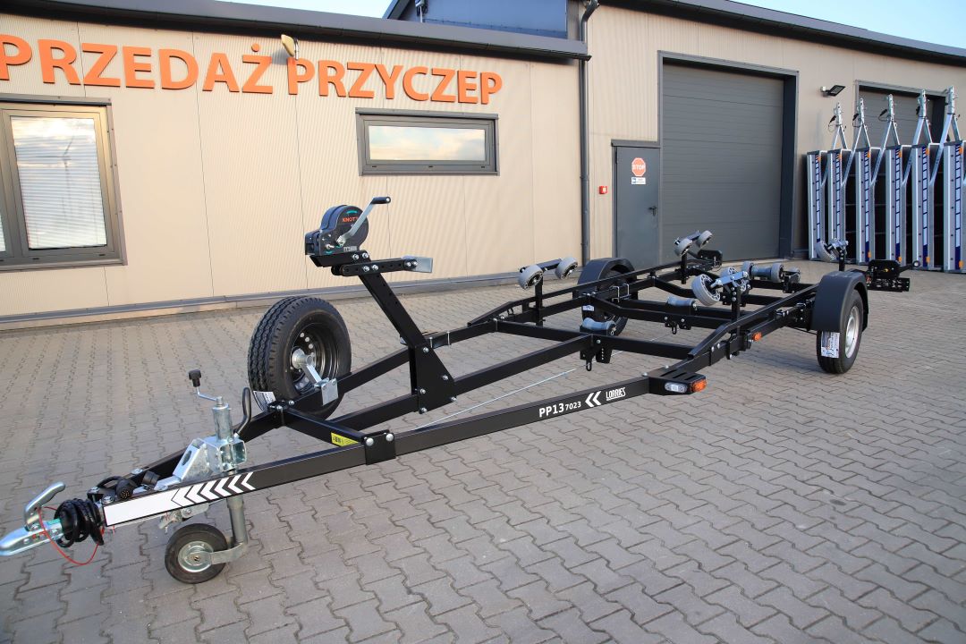 Lorries PP13-7023 - Bootsanhänger, 660x228 cm, zGG 1300 kg