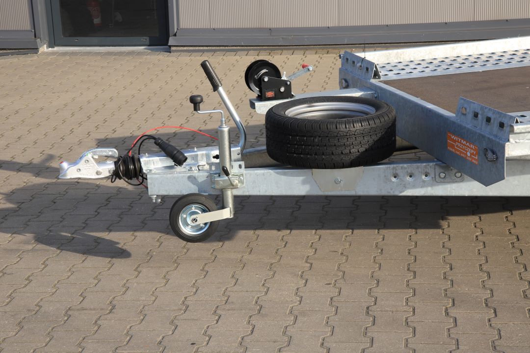 Niewiadów Mars SM 4.5 - twin-axle car transporter, 450x210 cm, GVW 2700 kg - image 2