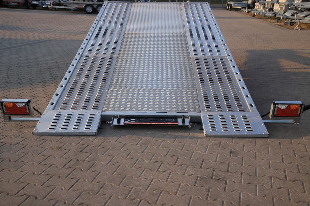 Lorries PLI27-4521 ze zintegrowanymi podjazdami uchylna alu ryfel - twin-axle car transporter, 450x210 cm, GVW 2700 kg - image 10