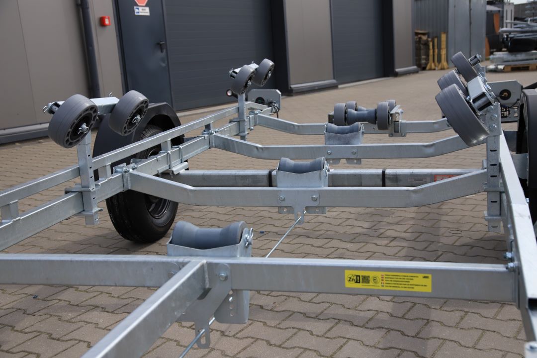 Lorries PP13-7023 - boat trailer, 660x223 cm, GVW 1300 kg - image 4