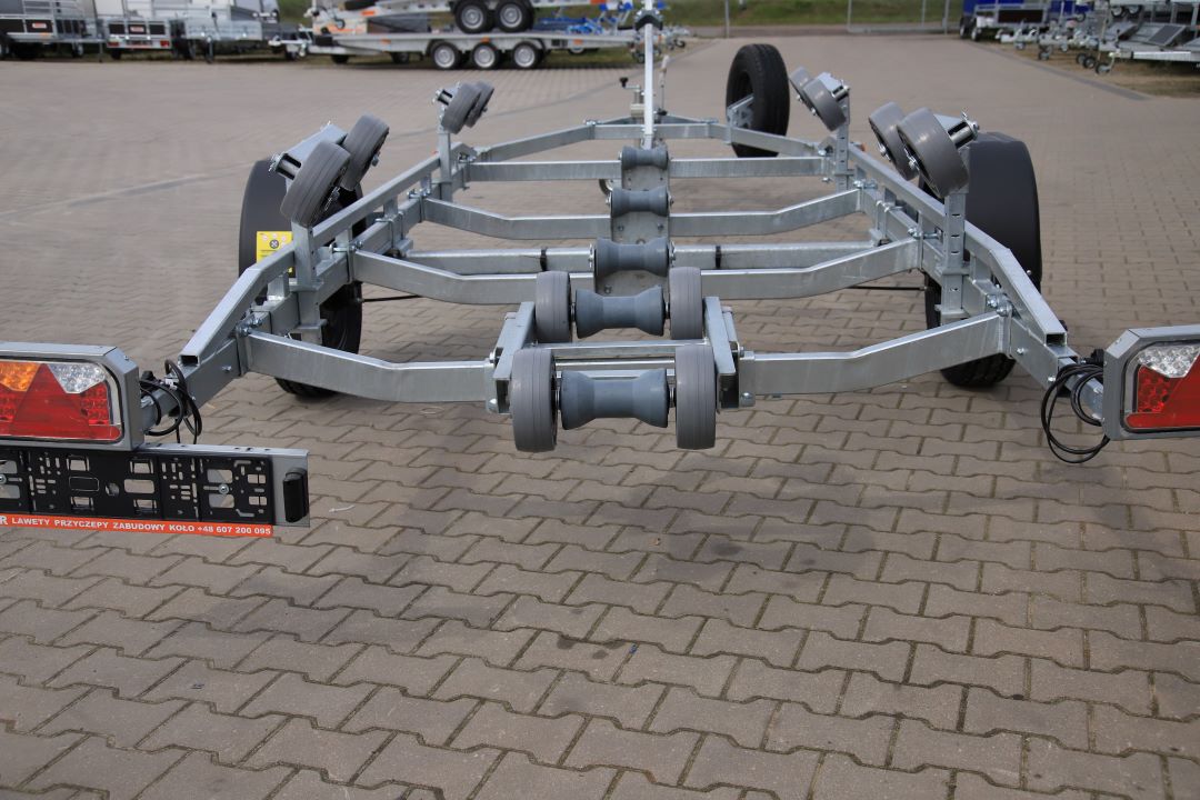 Lorries PP13-7023 - boat trailer, 660x223 cm, GVW 1300 kg - image 10