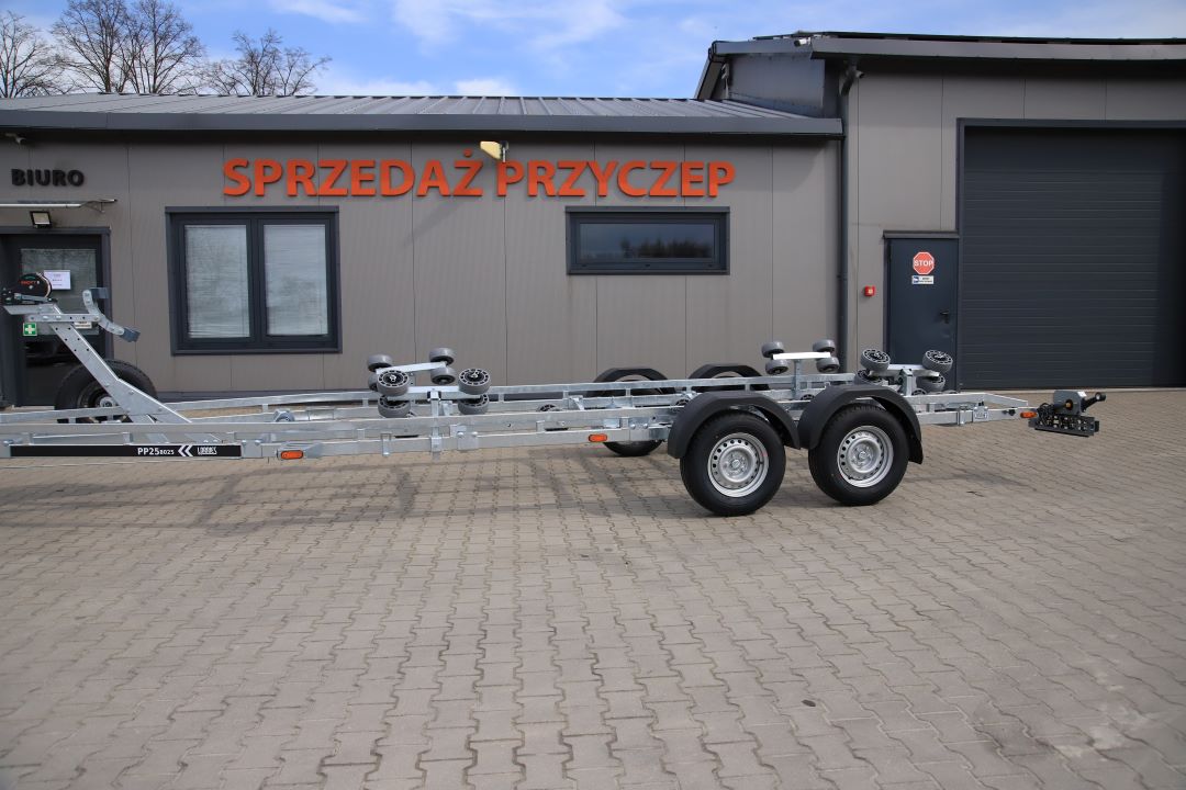 Lorries PP25-8025 tylne lampy LED - boat trailer, 780x252 cm, GVW 2700 kg - image 7