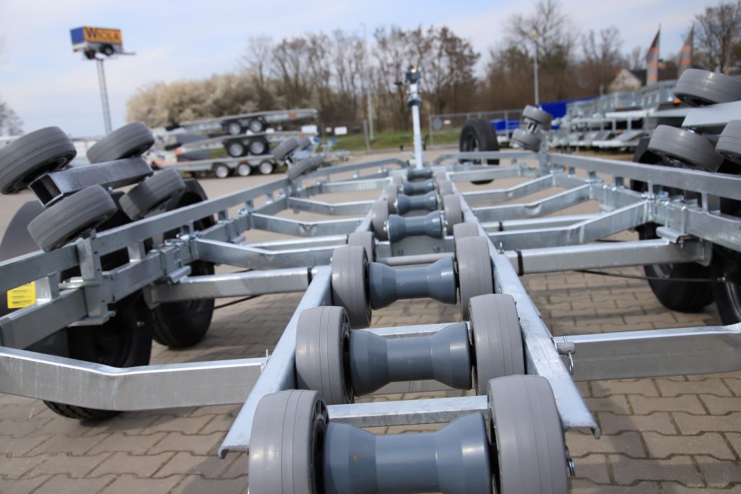 Lorries PP25-8025 tylne lampy LED - boat trailer, 780x252 cm, GVW 2700 kg - image 10