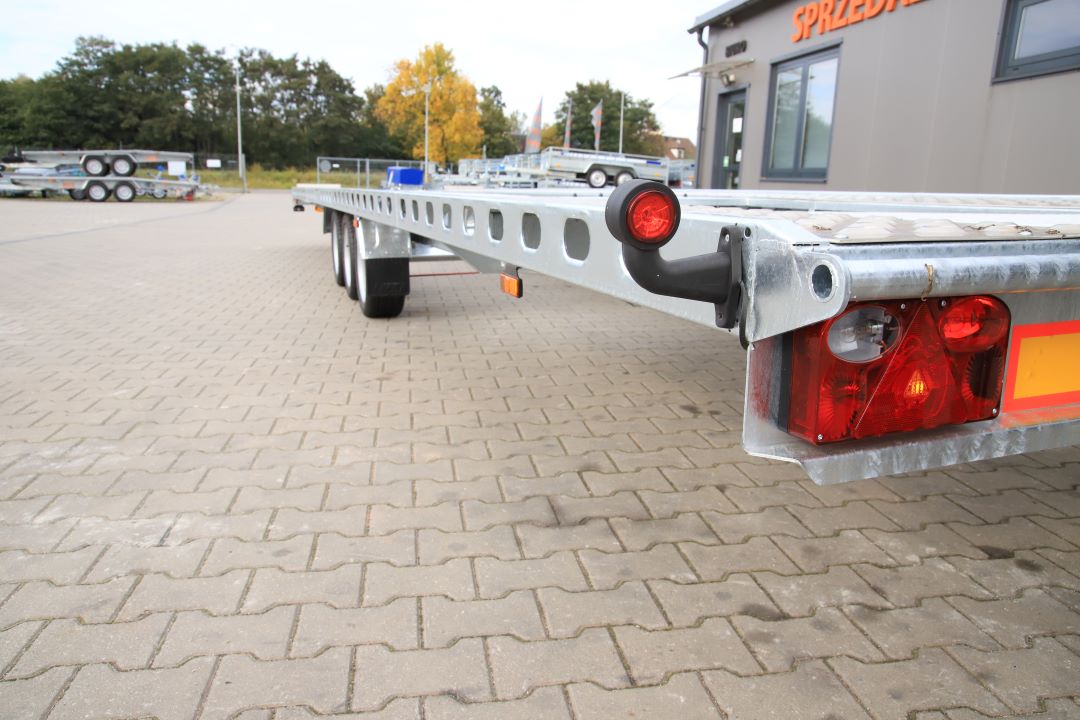 Wiola L35G85 13C - three-axle car transporter, 850x207 cm, GVW 3500 kg - image 7