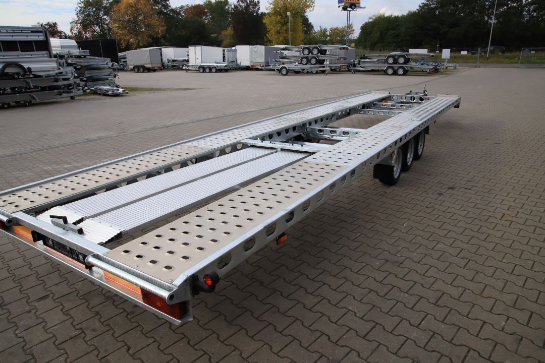 Wiola L35G85 13C - three-axle car transporter, 850x207 cm, GVW 3500 kg - image 10