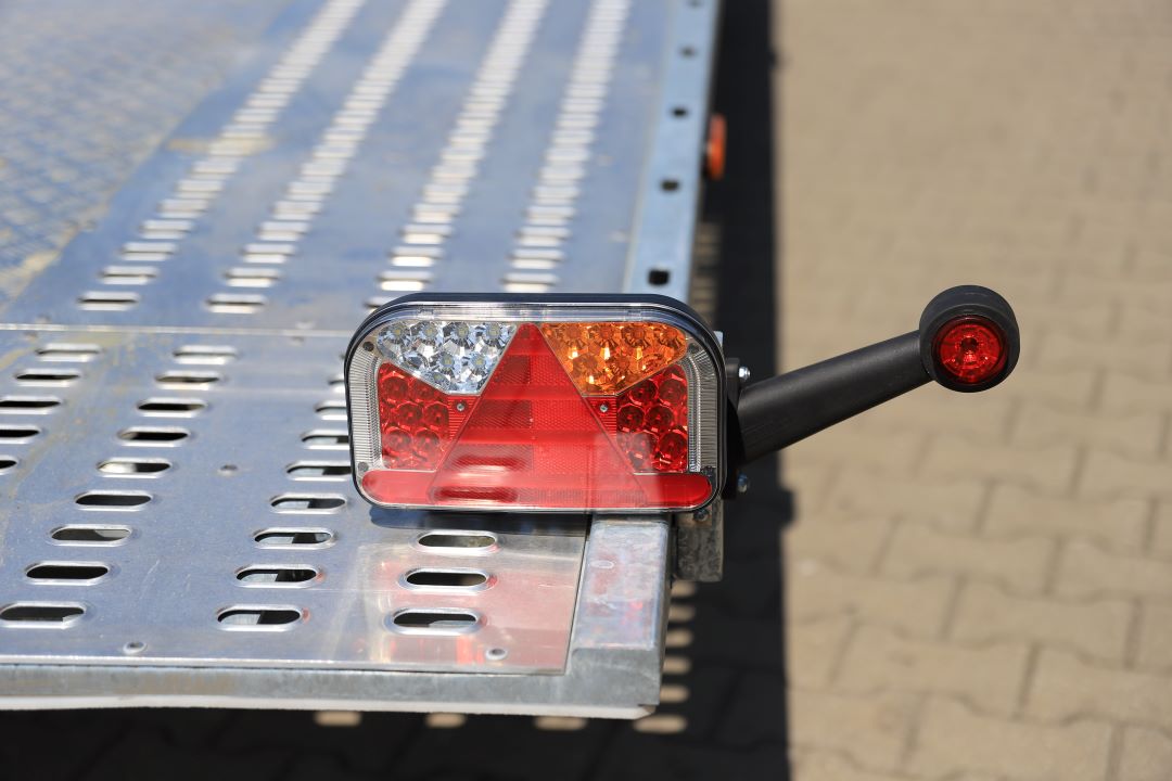 Balhanger TRIMAXLIFT Zintegrowane - three-axle car transporter, 600x210 cm, GVW 3500 kg - image 8