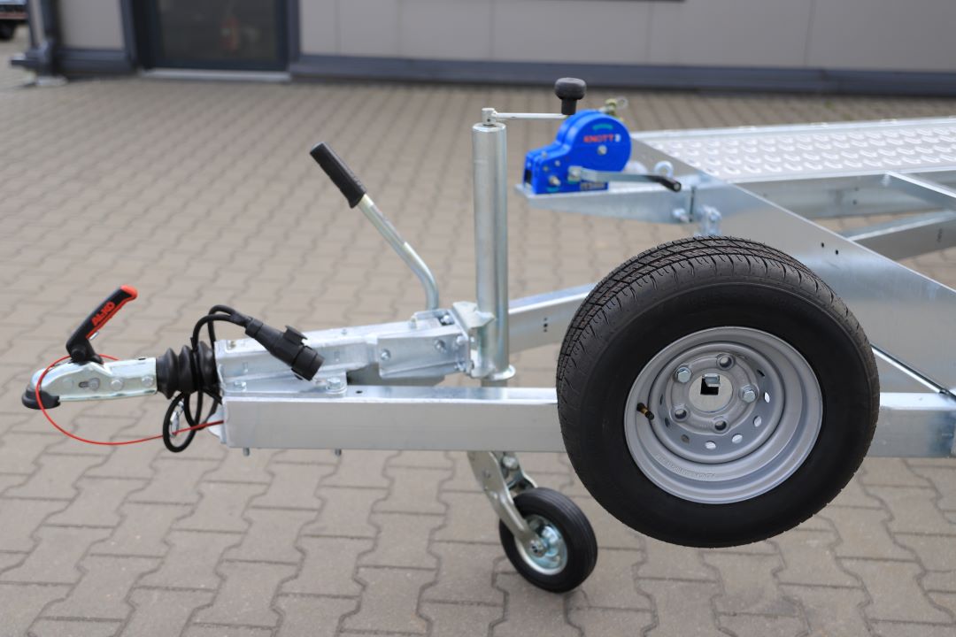 Balhanger OPTI 2745 z podjazdami uchylna full LED - zweiachsiger Autotransporter, 450x210 cm, zGG 2700 kg - Bild 3