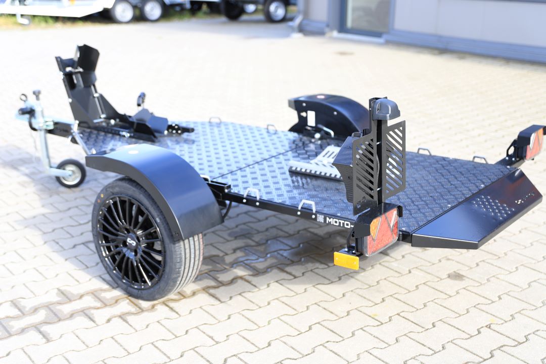 Balhanger MOTO-1 BLACK – przyczepa motocyklowa / quad, 238x104 cm, DMC 750 kg - zdjęcie 3