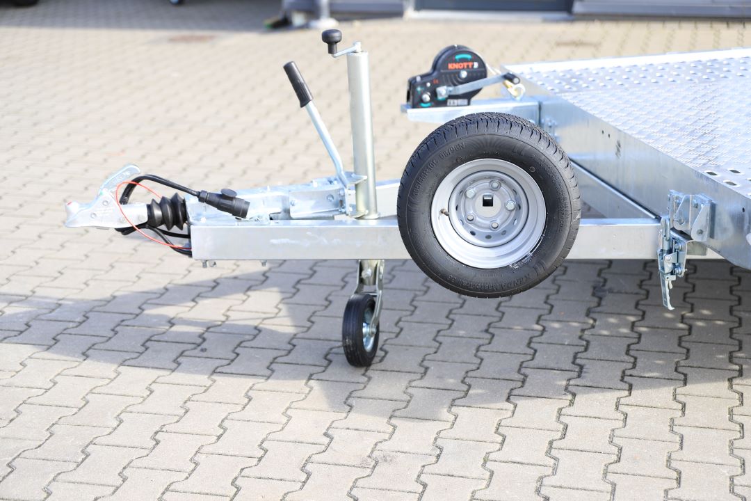Balhanger OPTI 3050 - twin-axle car transporter, 500x210 cm, GVW 3000 kg - image 4