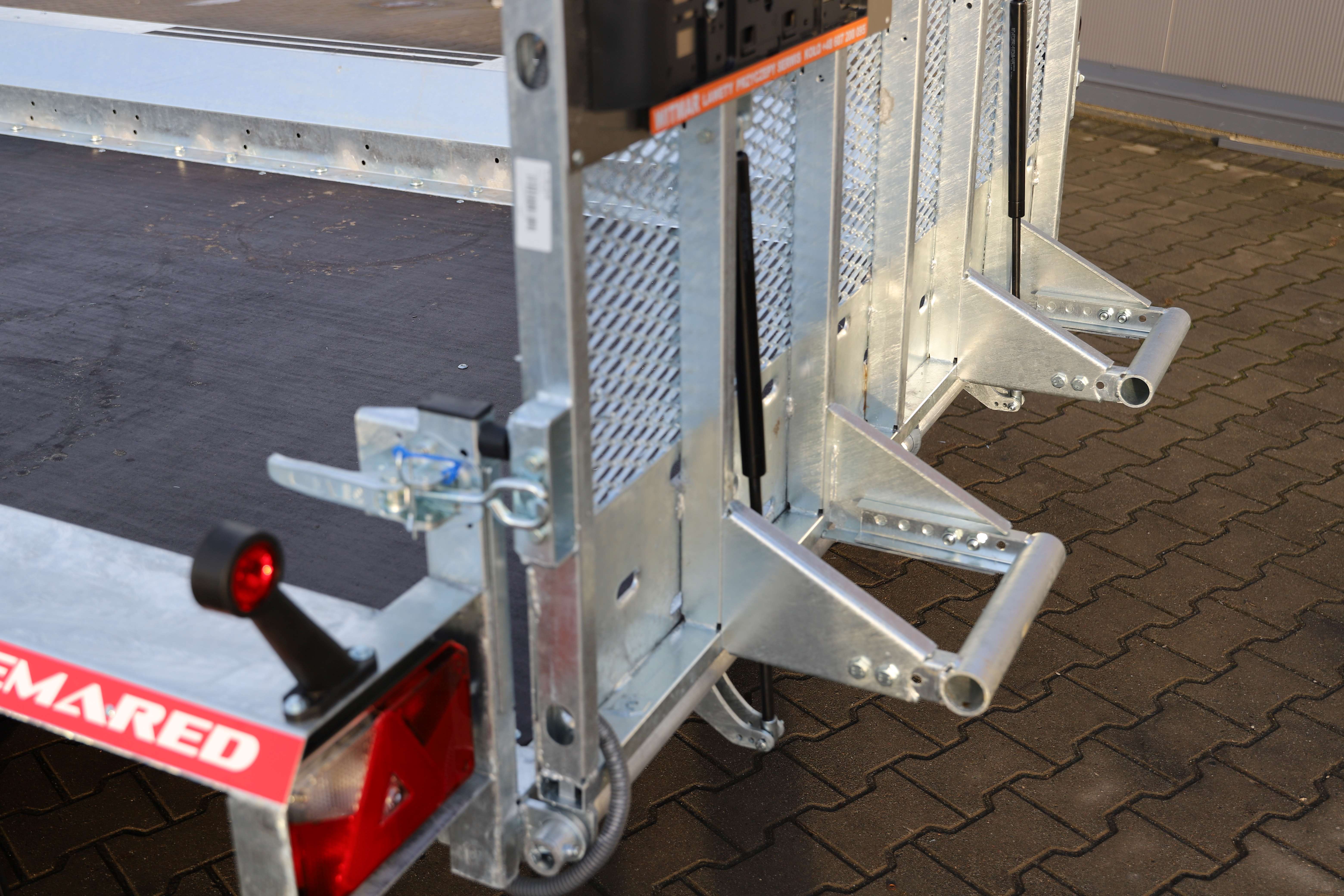 Temared BUILDER 3 4018/3 S 3 standard ID241 - Anhänger für Minibagger und Baumaschinen, 400x180 cm, zGG 3500 kg - Bild 6