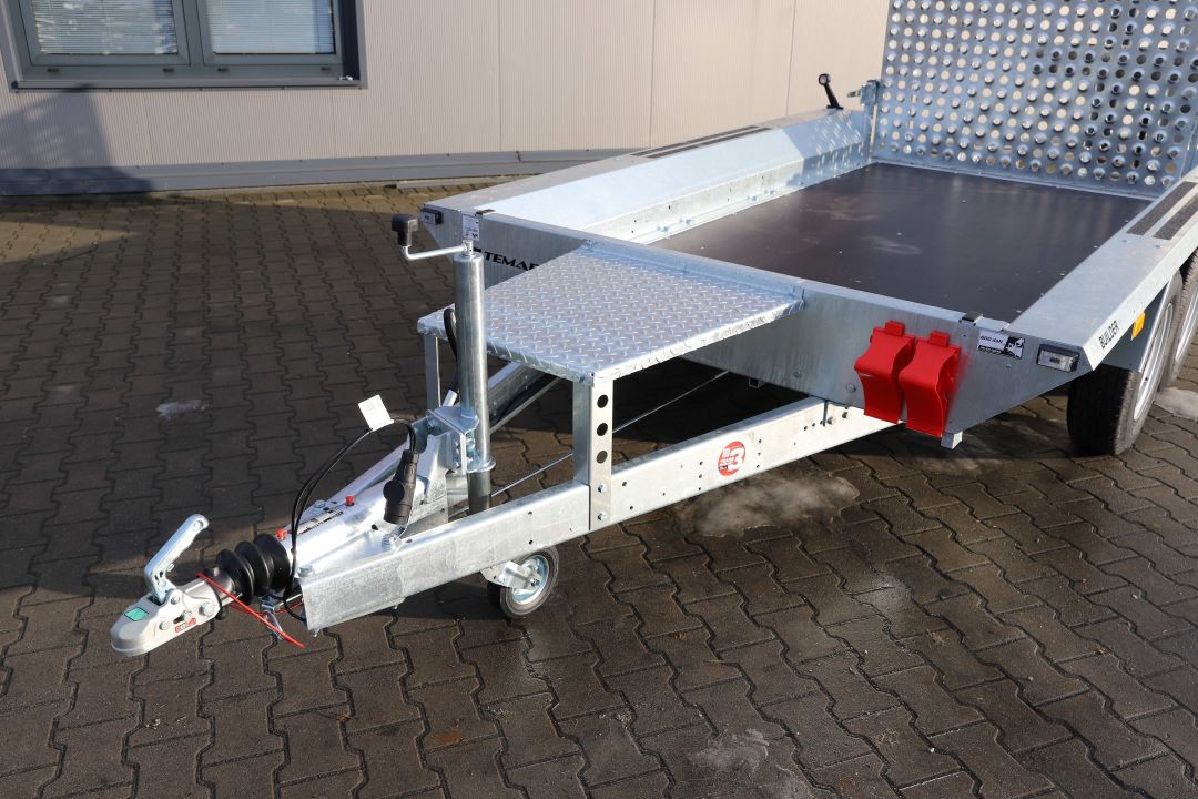 Temared BUILDER 3 3015/2 S 2 standard ID243 - mini excavator / construction equipment trailer, 300x150 cm, GVW 2700 kg - image 8