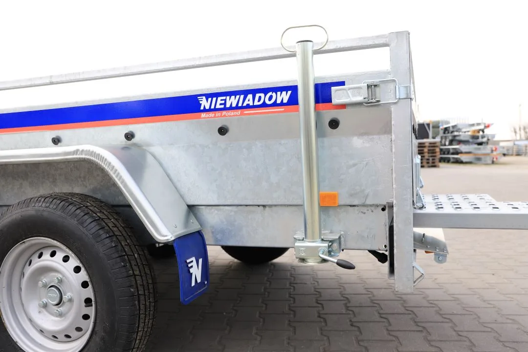 Niewiadów Majster  Przyczepa pod minikoparkę 300x150x45cm DMC 2700kg  Podjazdy - Bild 8