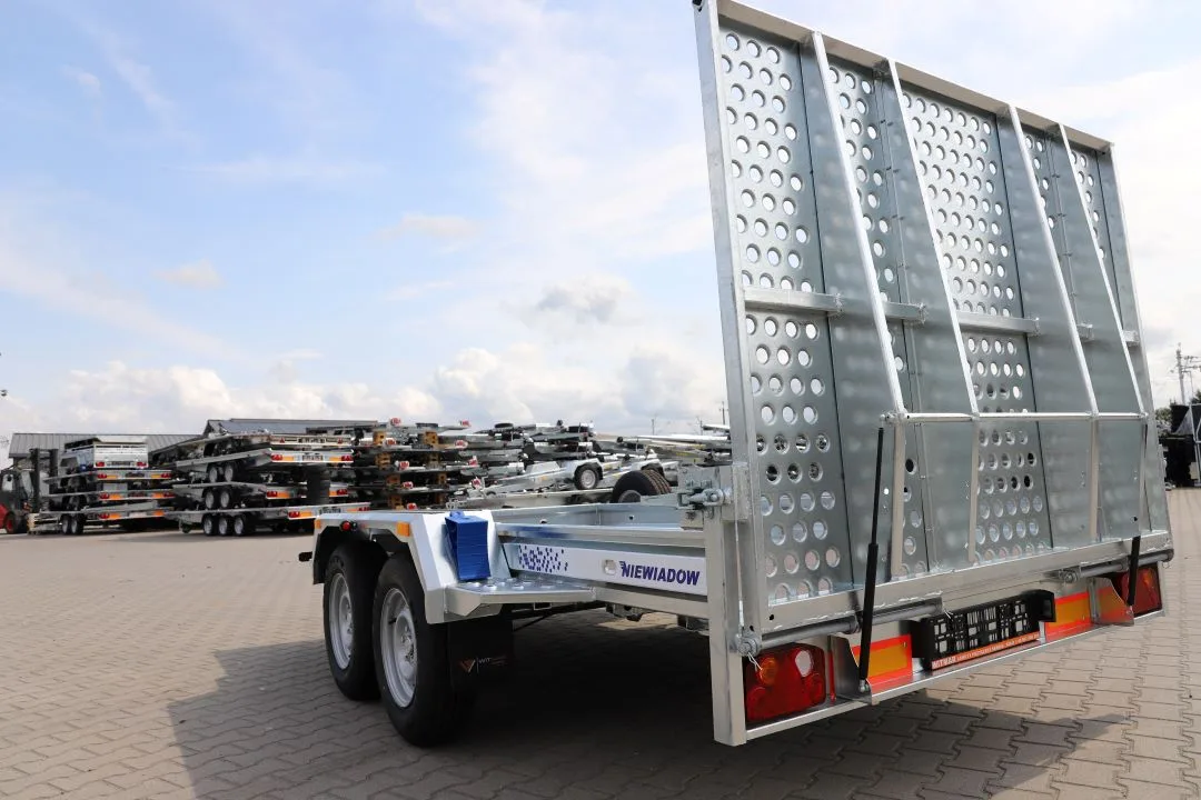 Niewiadów Przyczepa pod minikoparkę 350x185cm DMC 3500kg  Trap - zdjęcie 9