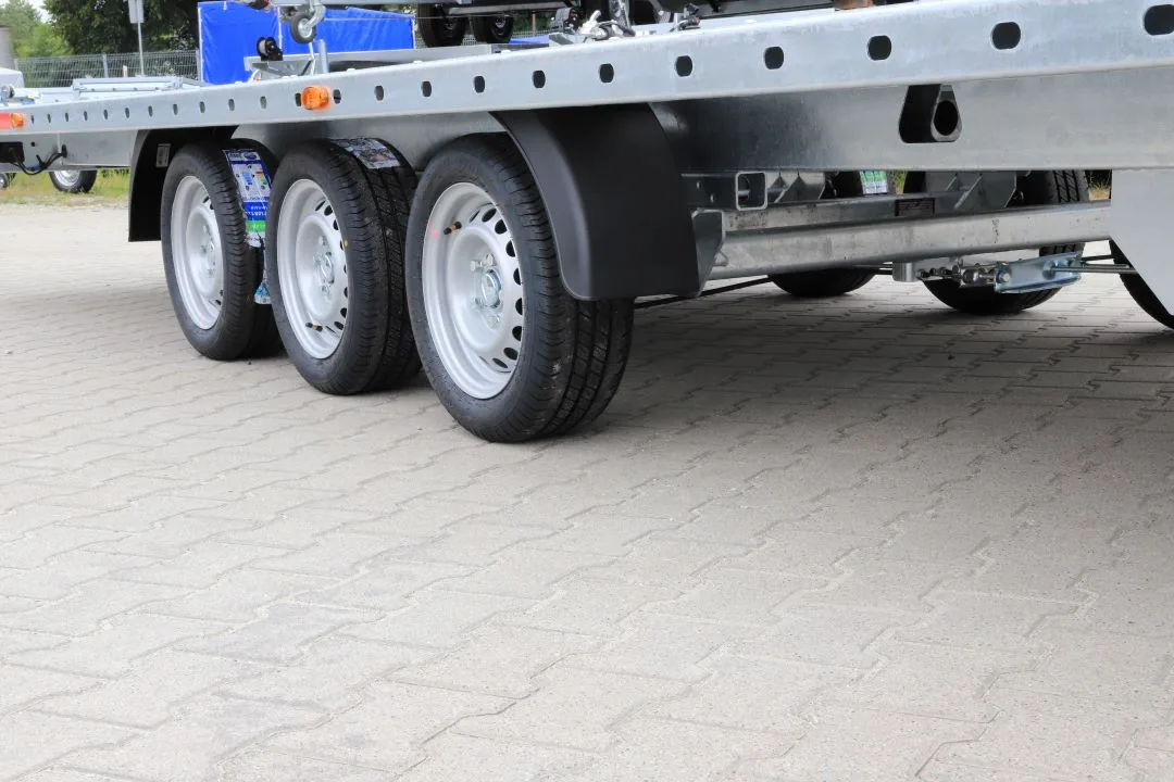 TEMARED CAR DECK 6021/3 S 3,5T 604X215 cm - Bild 11